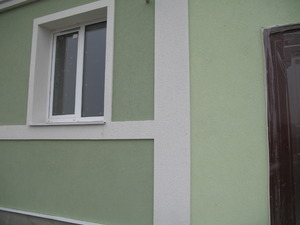 Варианты отделки дома фасадной лепниной