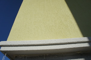 Варианты отделки дома фасадной лепниной