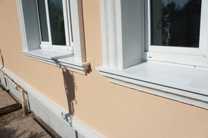 Варианты отделки дома фасадной лепниной