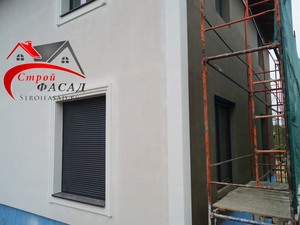 Варианты отделки дома фасадной лепниной